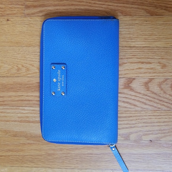 kate spade Handbags - Kate Spade wallet